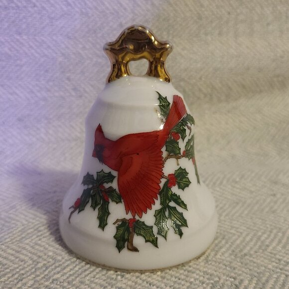 Lefton hand painted Christmas holiday bell with cardinal and holly - Picture 1 of 9